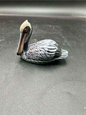 Gray Decorative Pelican Figurine for Birds & Home Decor